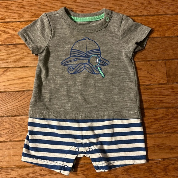 🧐EUC Cherokee Onesie size 0-3 months boy blue gray stripes baby - Picture 1 of 7
